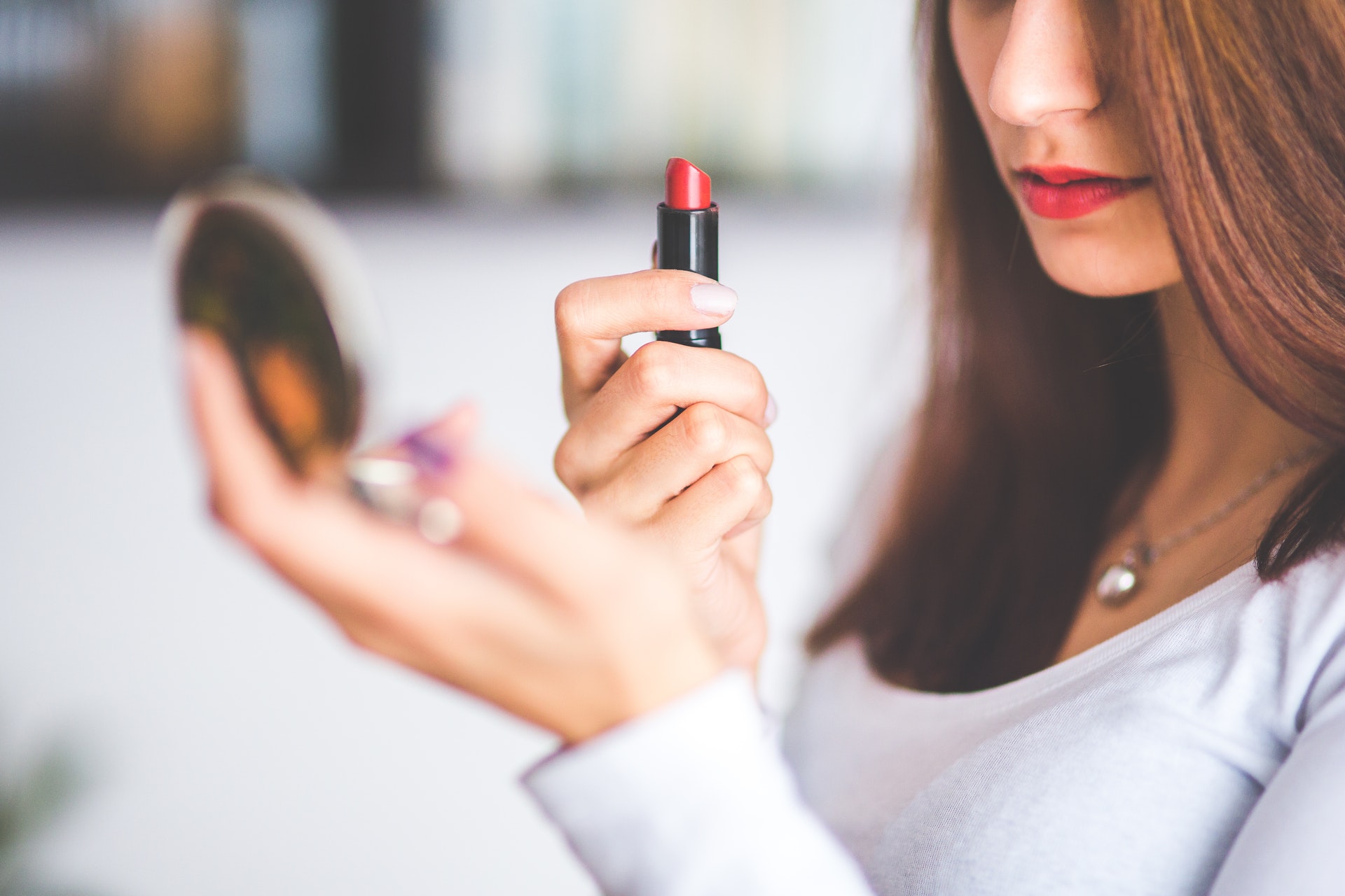 Women Applying Lipstick - Dawn Printing