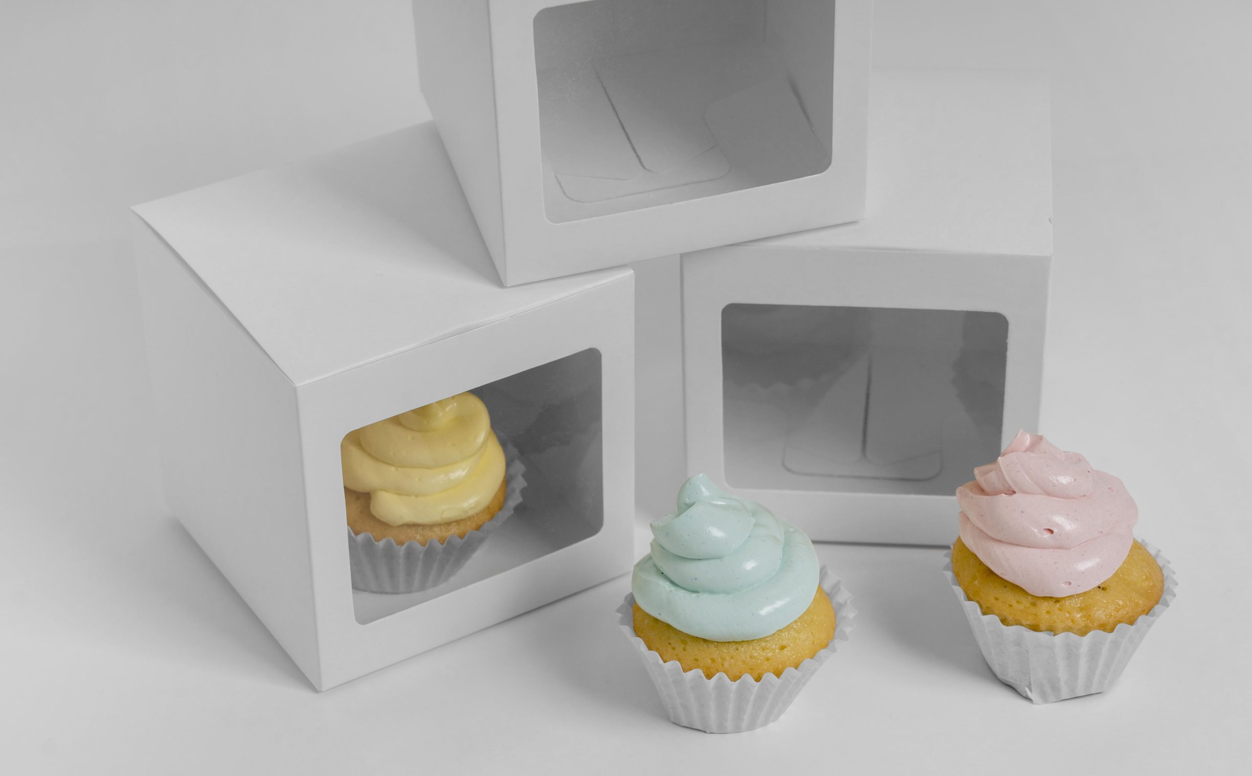 Window Packaging Boxes with Cupcakes